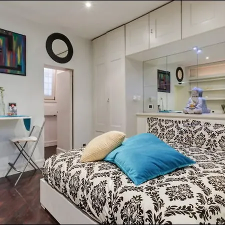 R-Home Apartment *